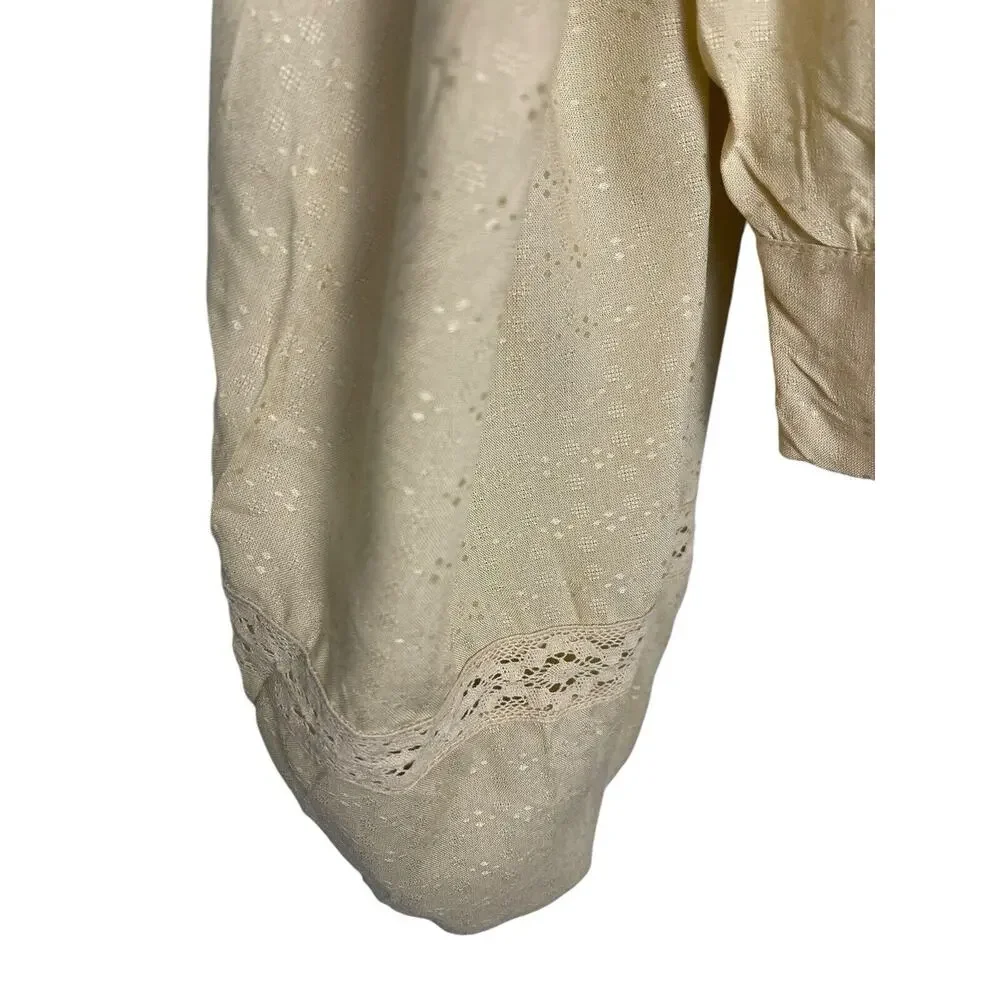 Band of the Free Brie Light Camel Long Sleeve Top Lace Insets Small‎ NWT